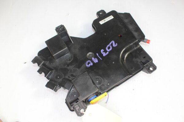 Mercedes Benz W222 S Class Rear Fuse Relay Box A2225402750