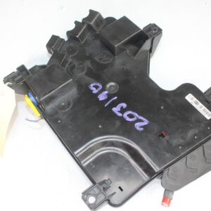 Mercedes Benz W222 S Class Rear Fuse Relay Box A2225402750 - Image 8