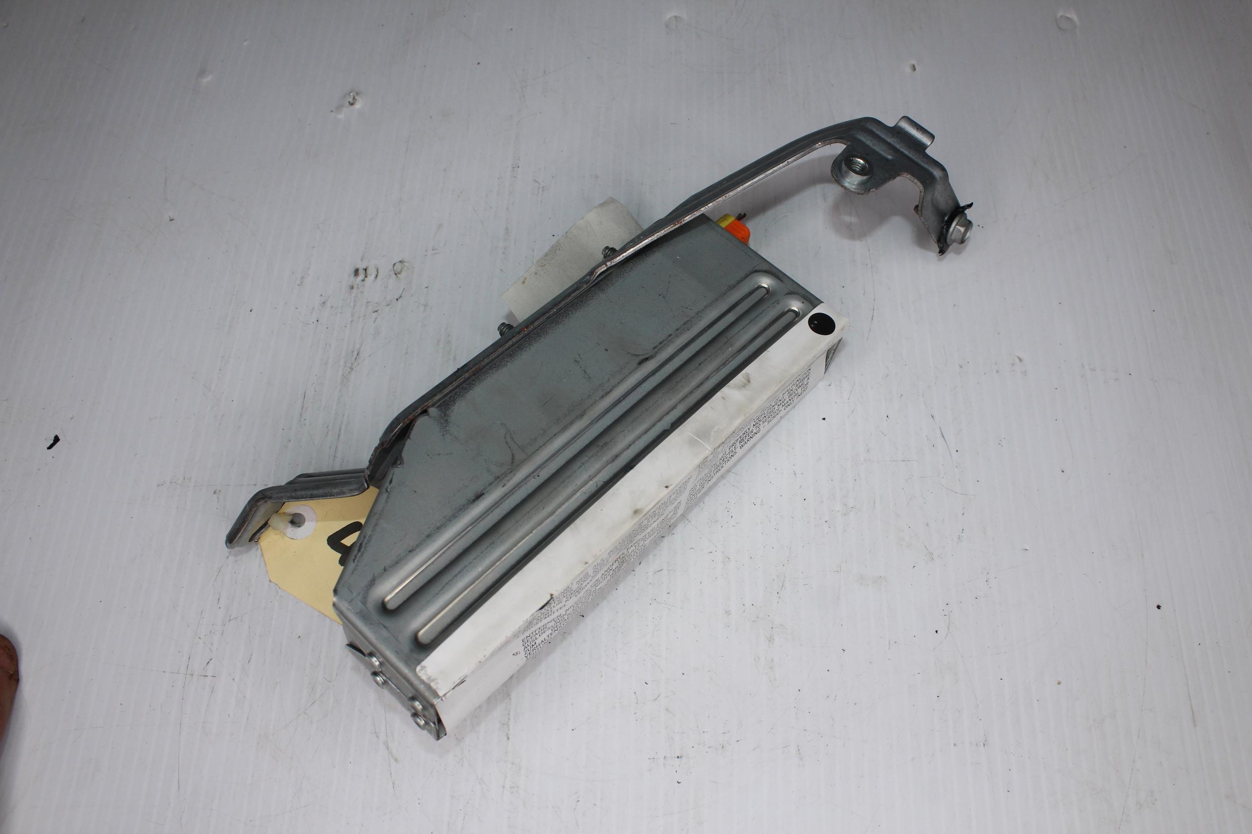 Mercedes Benz W222 Rear Right Side Airbag Unit A2228604402 - Image 6