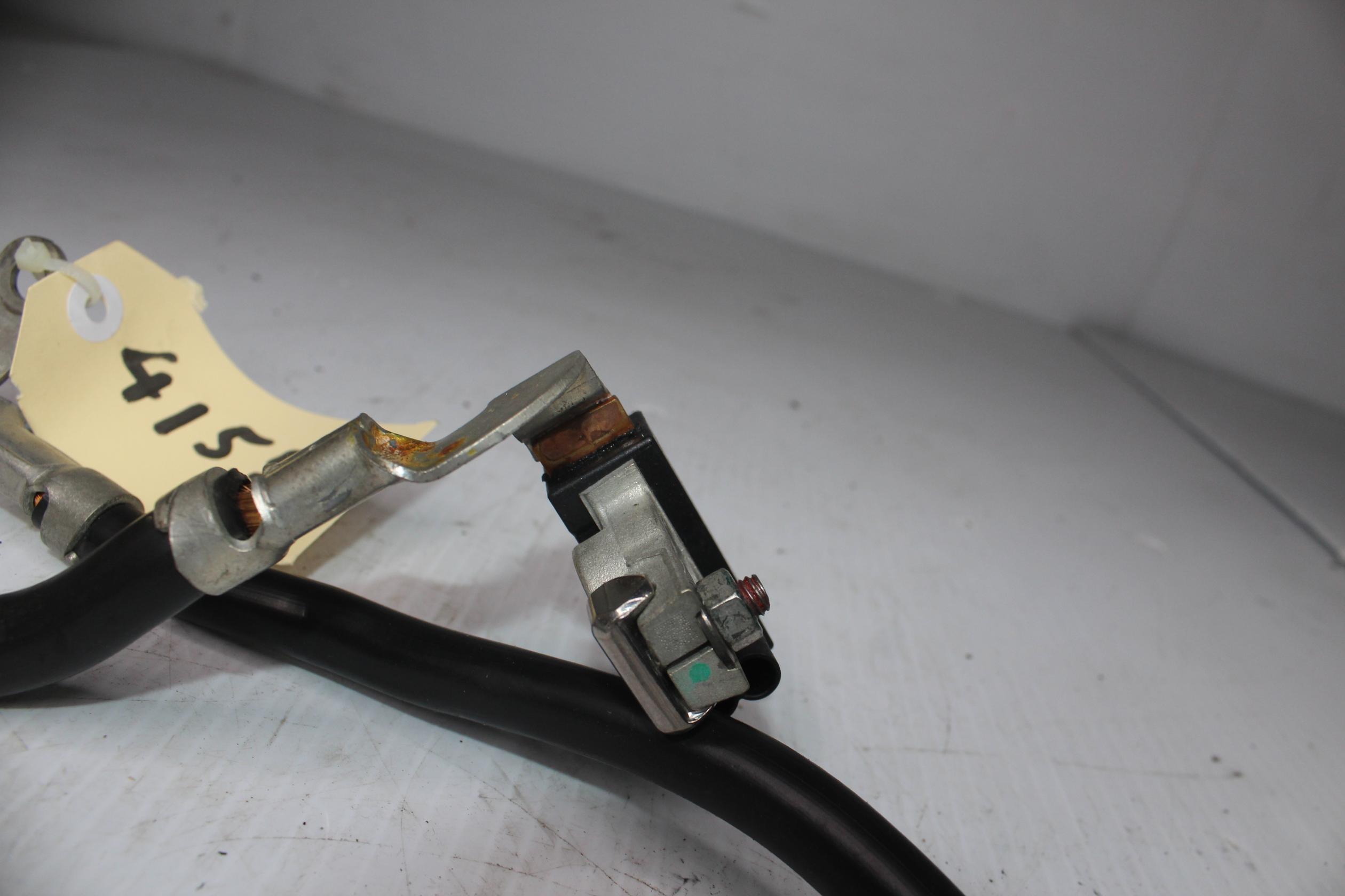 Mercedes Benz W222 S Class Negative Battery Cable Terminal A2215421018 - Image 4
