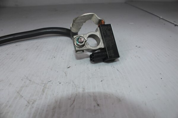 Mercedes Benz W222 S Class Negative Battery Cable Terminal A2215421018