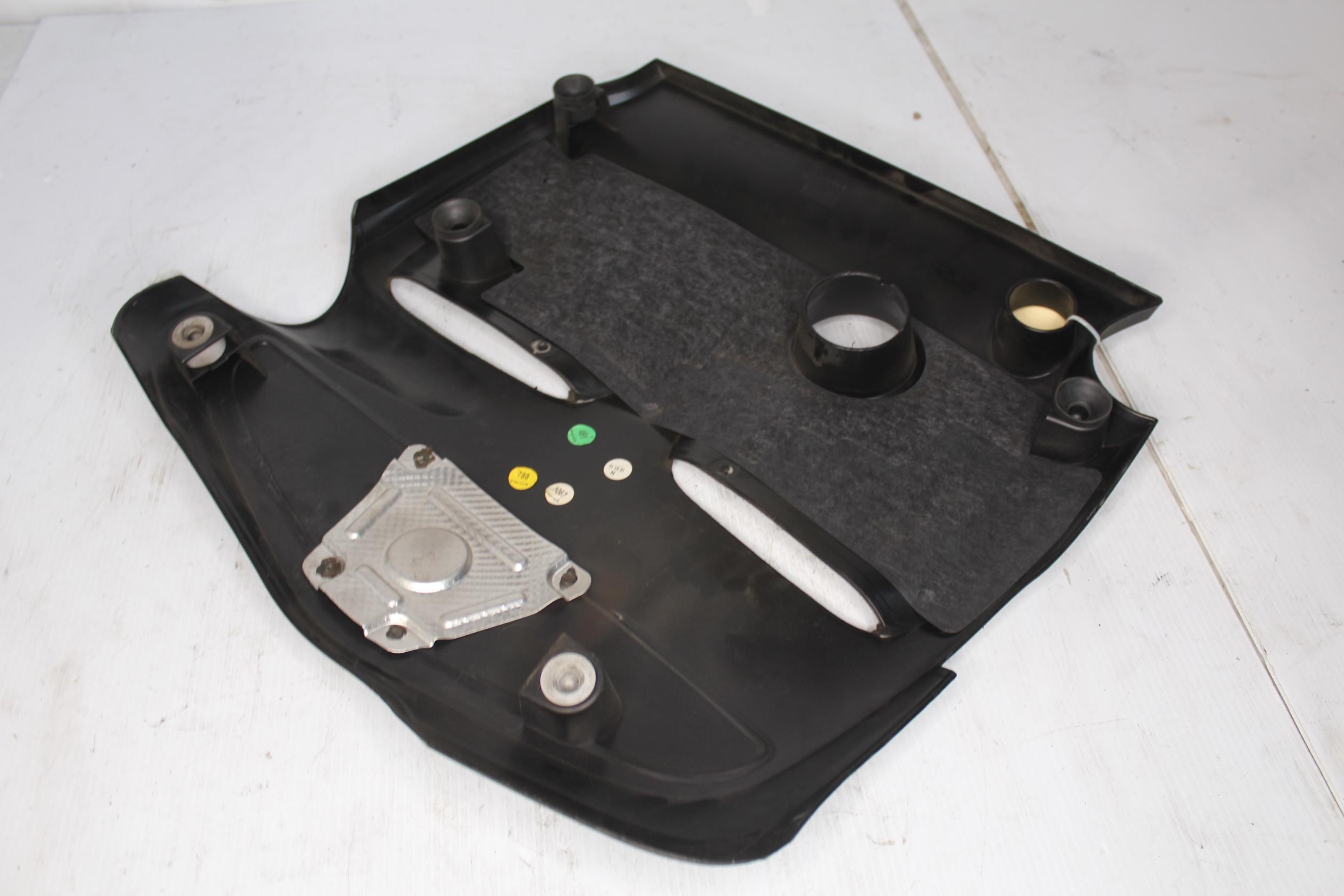 Mercedes Benz W176 A250 Engine Cover A2700102801 - Image 6