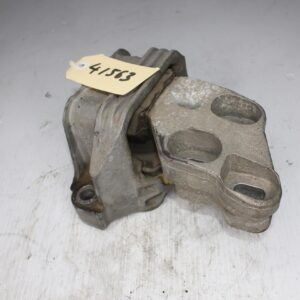 Mercedes Benz W176 A250 Transmission Gearbox Mount A2462400617 - Image 4