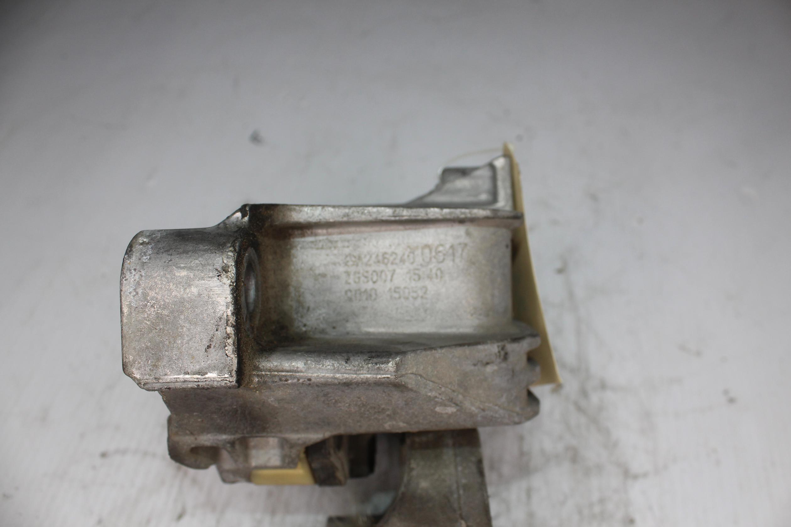 Mercedes Benz W176 A250 Transmission Gearbox Mount A2462400617 - Image 5