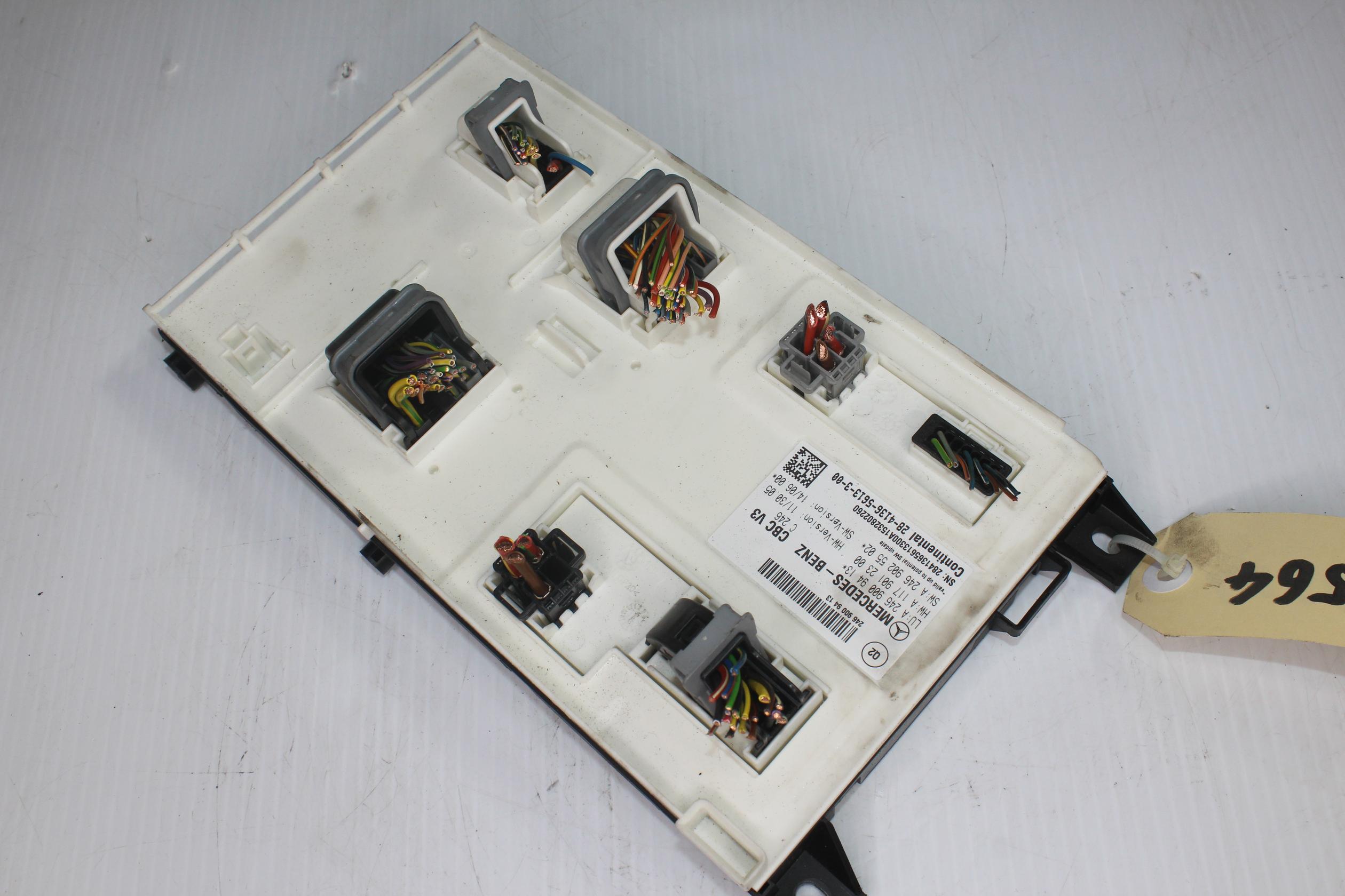 Mercedes Benz W176 A Class Front SAM Module A2469009413, A1569005303 - Image 4