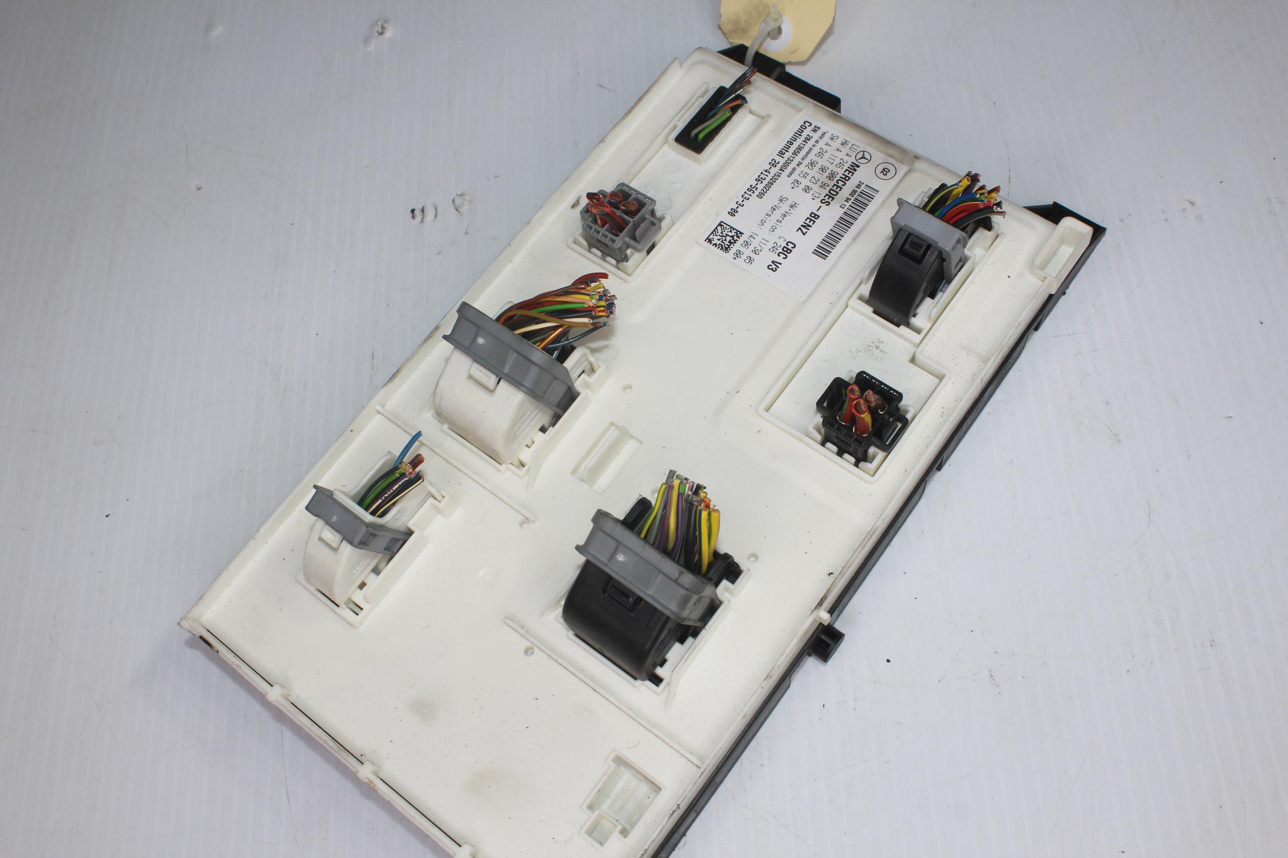Mercedes Benz W176 A Class Front SAM Module A2469009413, A1569005303 - Image 5
