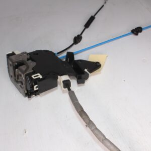 Mercedes Benz W204 C63 AMG Left Rear Door Lock Actuator A2047302735 - Image 11