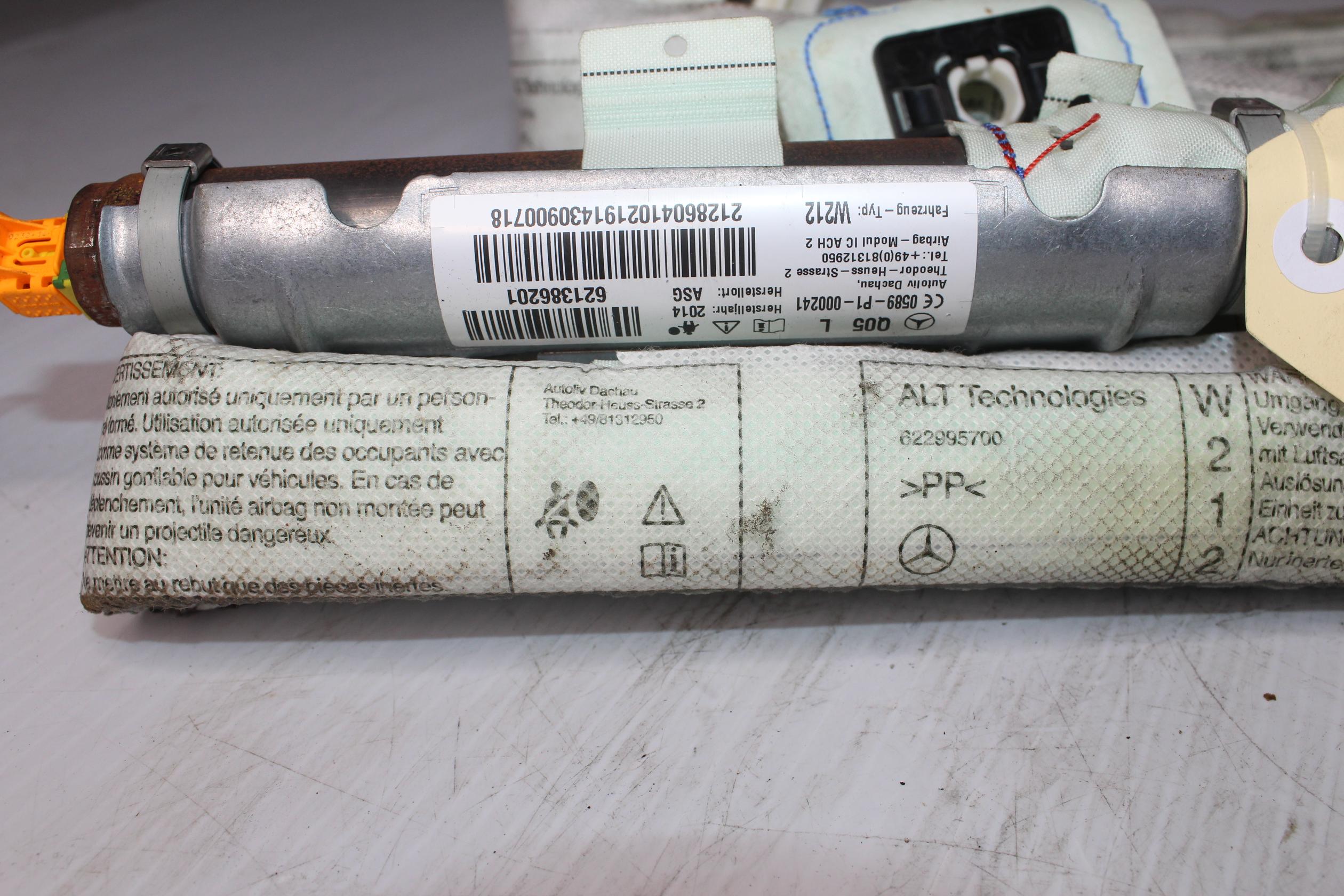 Mercedes Benz W212 E Class Left Roof Curtain Airbag A2128600502, A2128604302 - Image 2