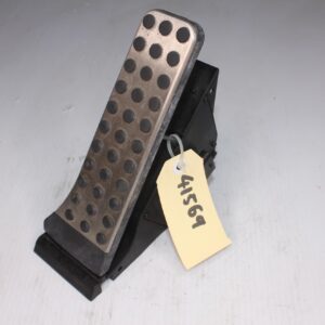 Mercedes Benz W222 S Class Accelerator Throttle Pedal A2223001100