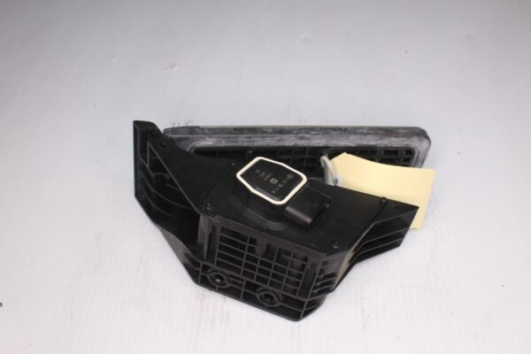 Mercedes Benz W222 S Class Accelerator Throttle Pedal A2223001100