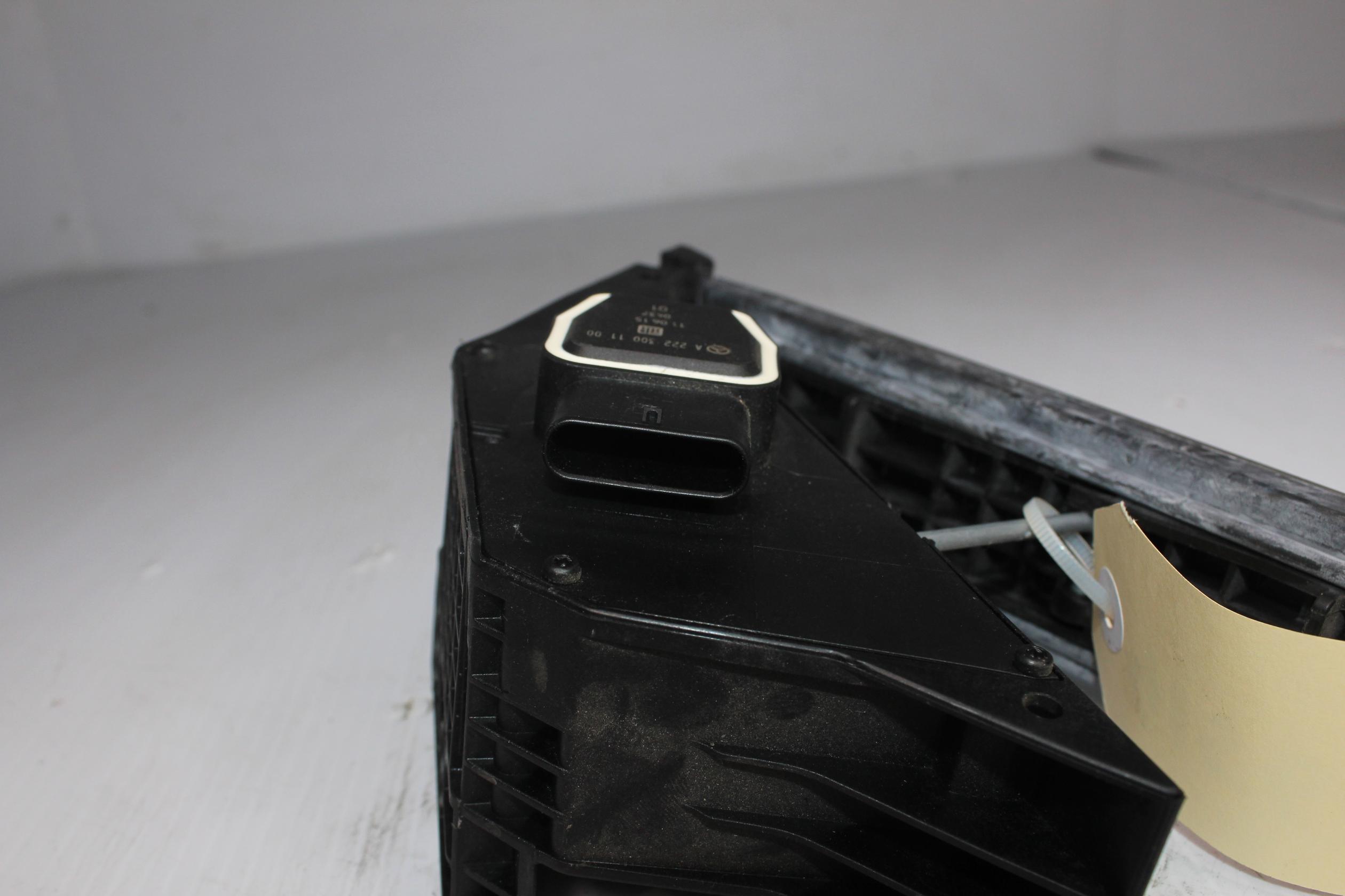 Mercedes Benz W222 S Class Accelerator Throttle Pedal A2223001100 - Image 7