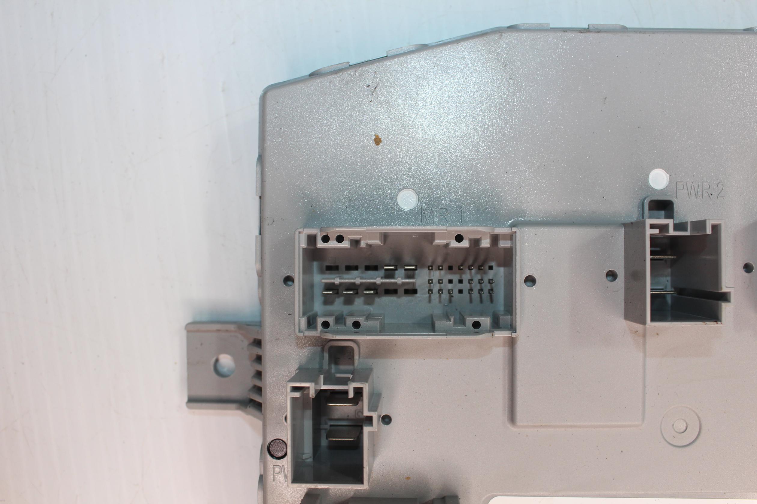 Mercedes Benz W222 S Class Front SAM Signal Module A2229005611, A2229004105 - Image 11