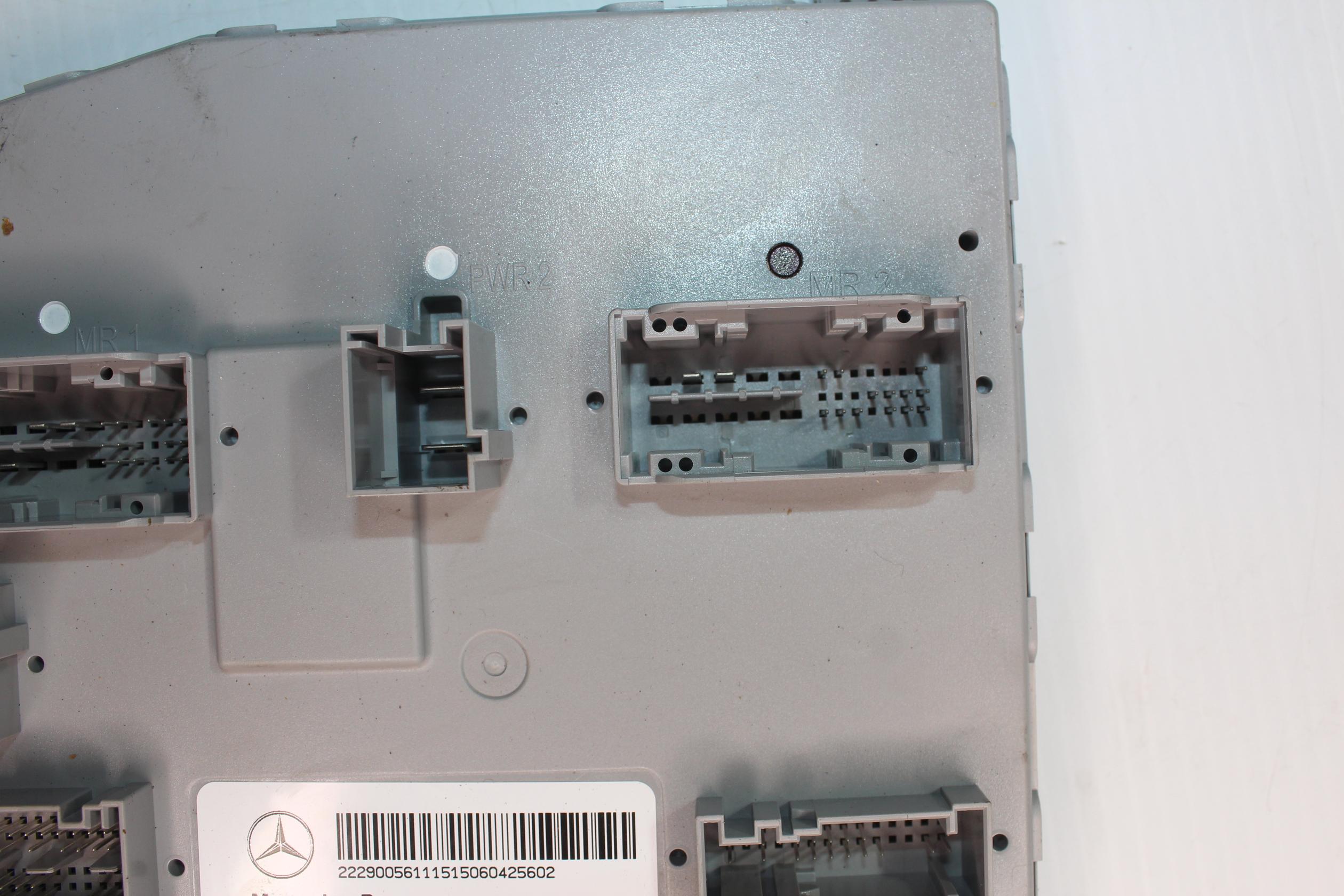 Mercedes Benz W222 S Class Front SAM Signal Module A2229005611, A2229004105 - Image 12
