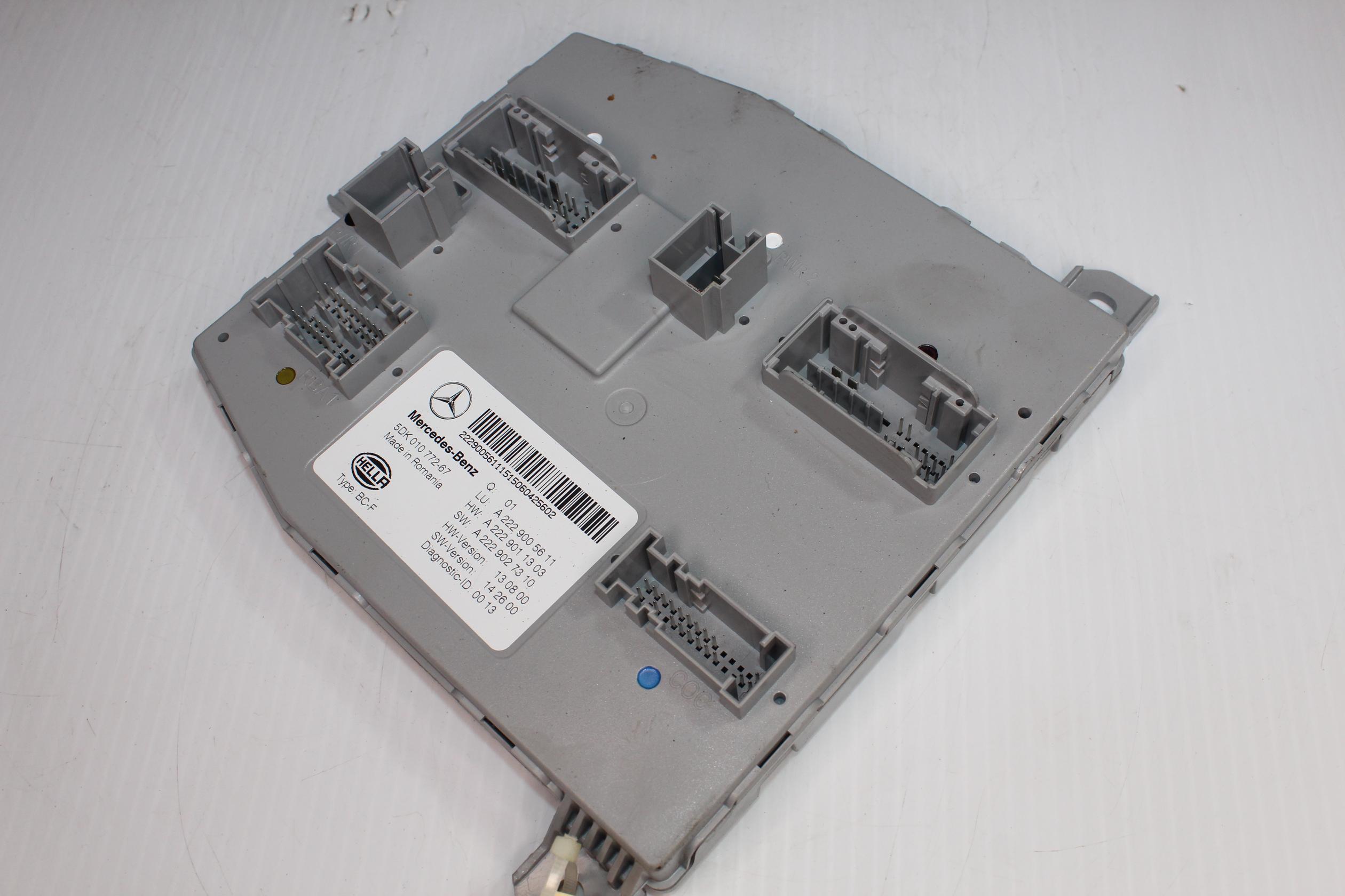 Mercedes Benz W222 S Class Front SAM Signal Module A2229005611, A2229004105 - Image 3