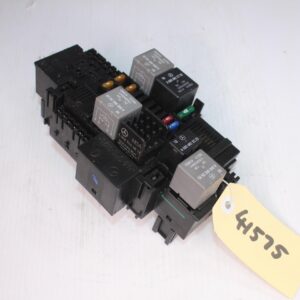 Mercedes Benz W222 S400 Engine Bay Relay Fuse Box Module A2229063302