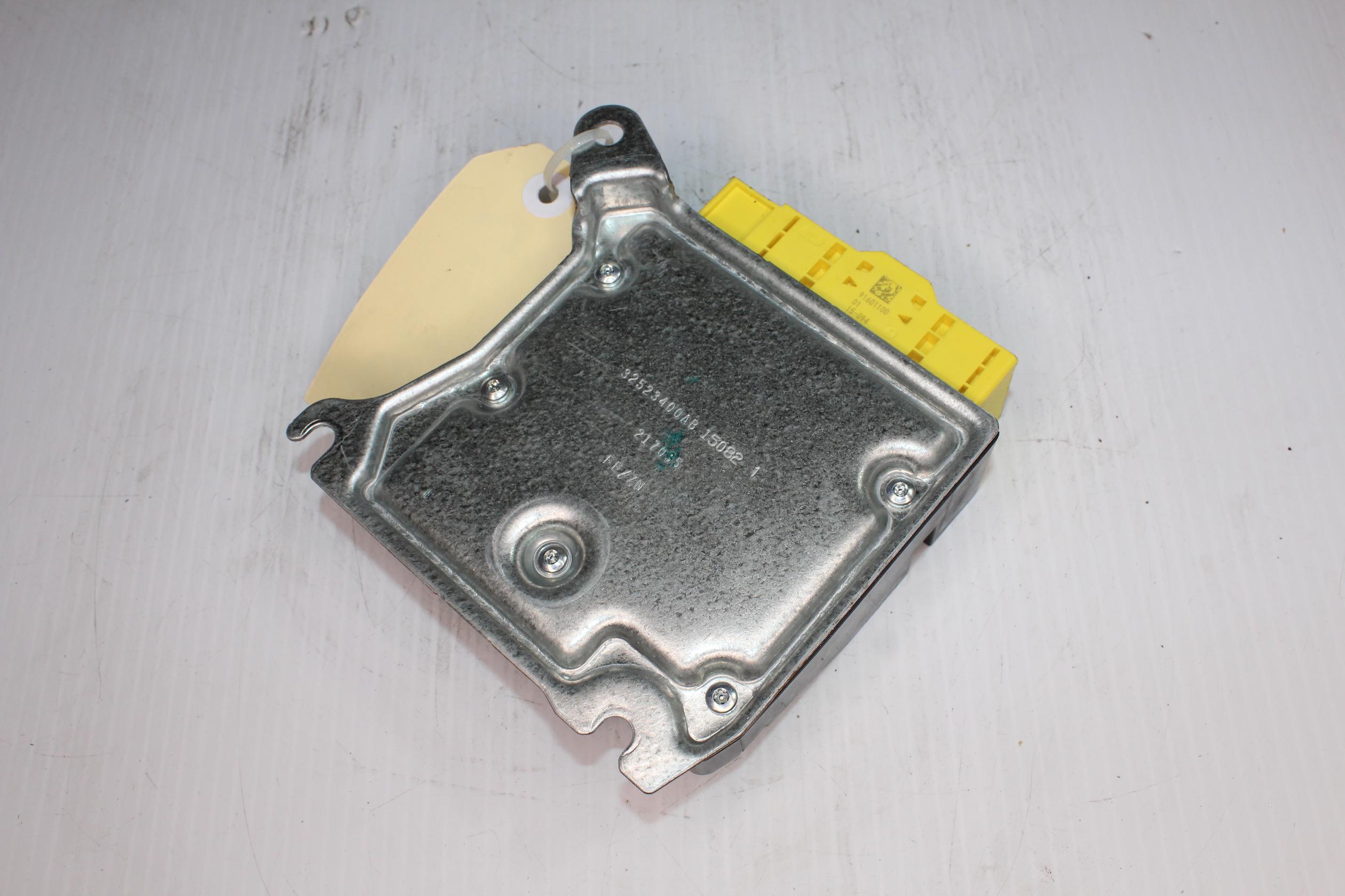 Mercedes Benz W222 S400H SRS Airbag Module Control Unit A2229009908 - Image 7