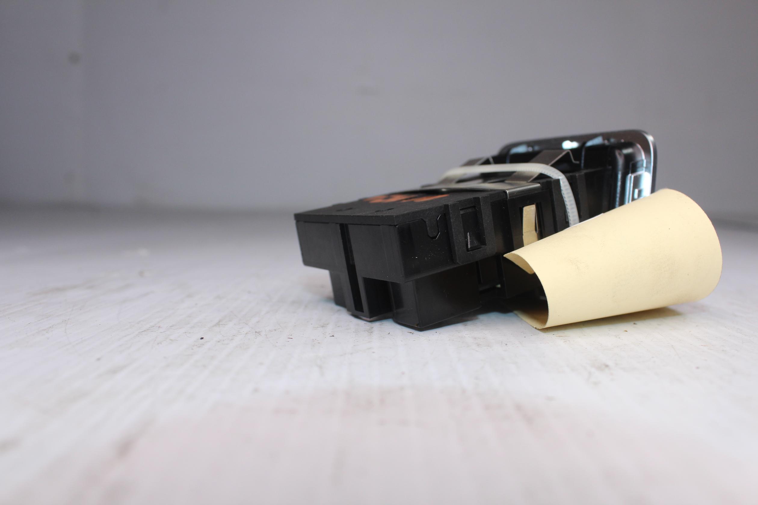Mercedes Benz W222 S Class Handbrake Switch A2229050106 - Image 7