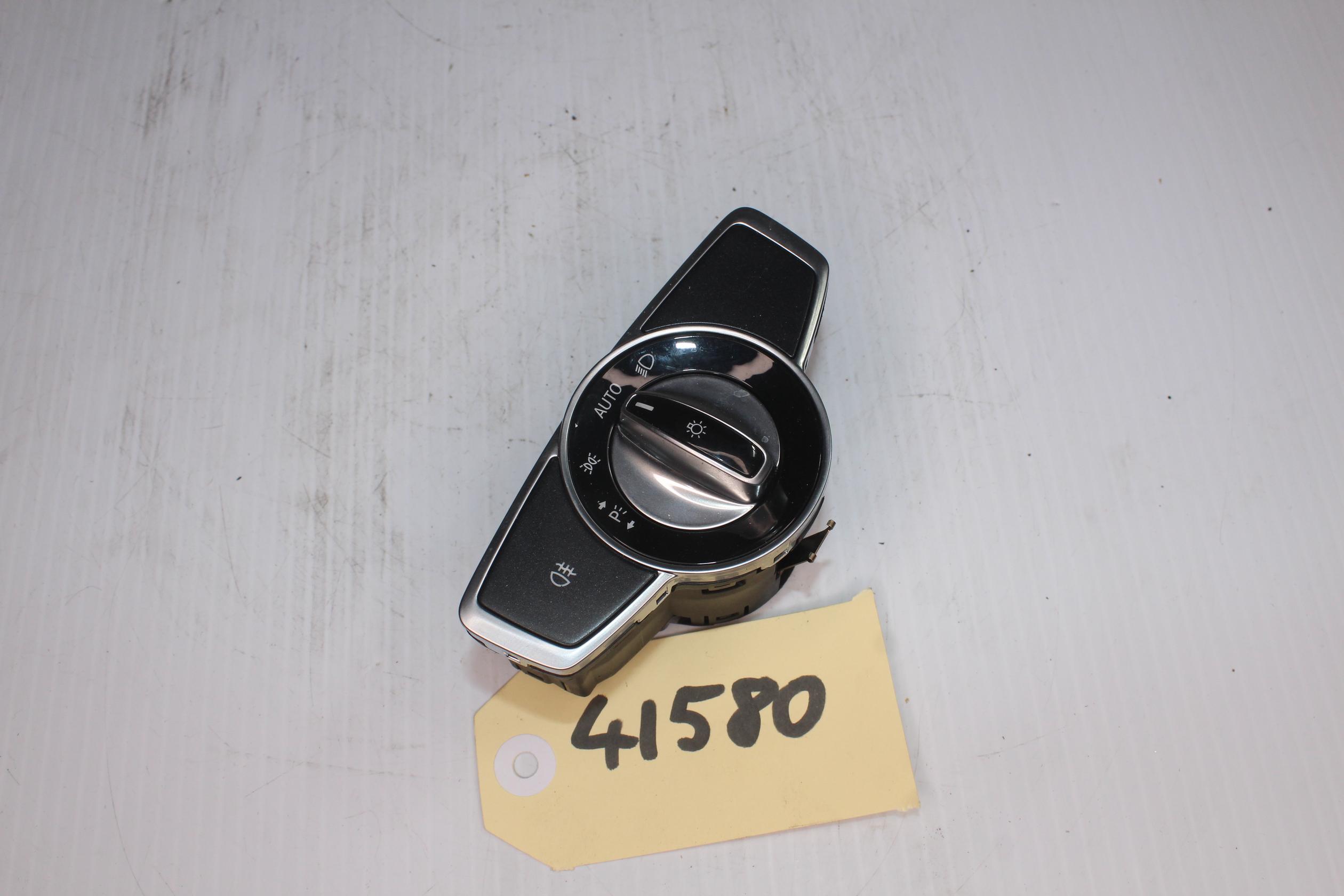 Mercedes Benz W222 S Class Headlight Control Switch A2229050200, A2229050107 - Image 2