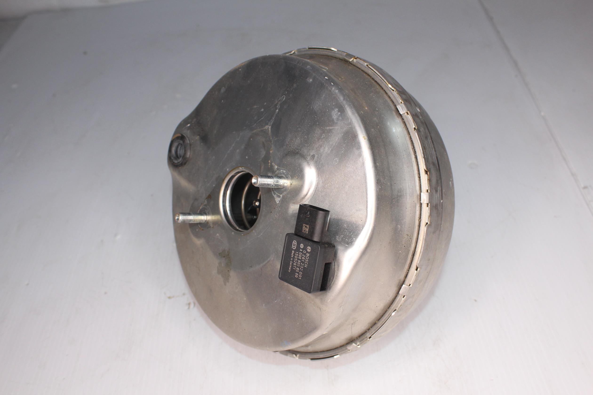 Mercedes Benz W222 S Class Brake Booster A2224301030 - Image 3