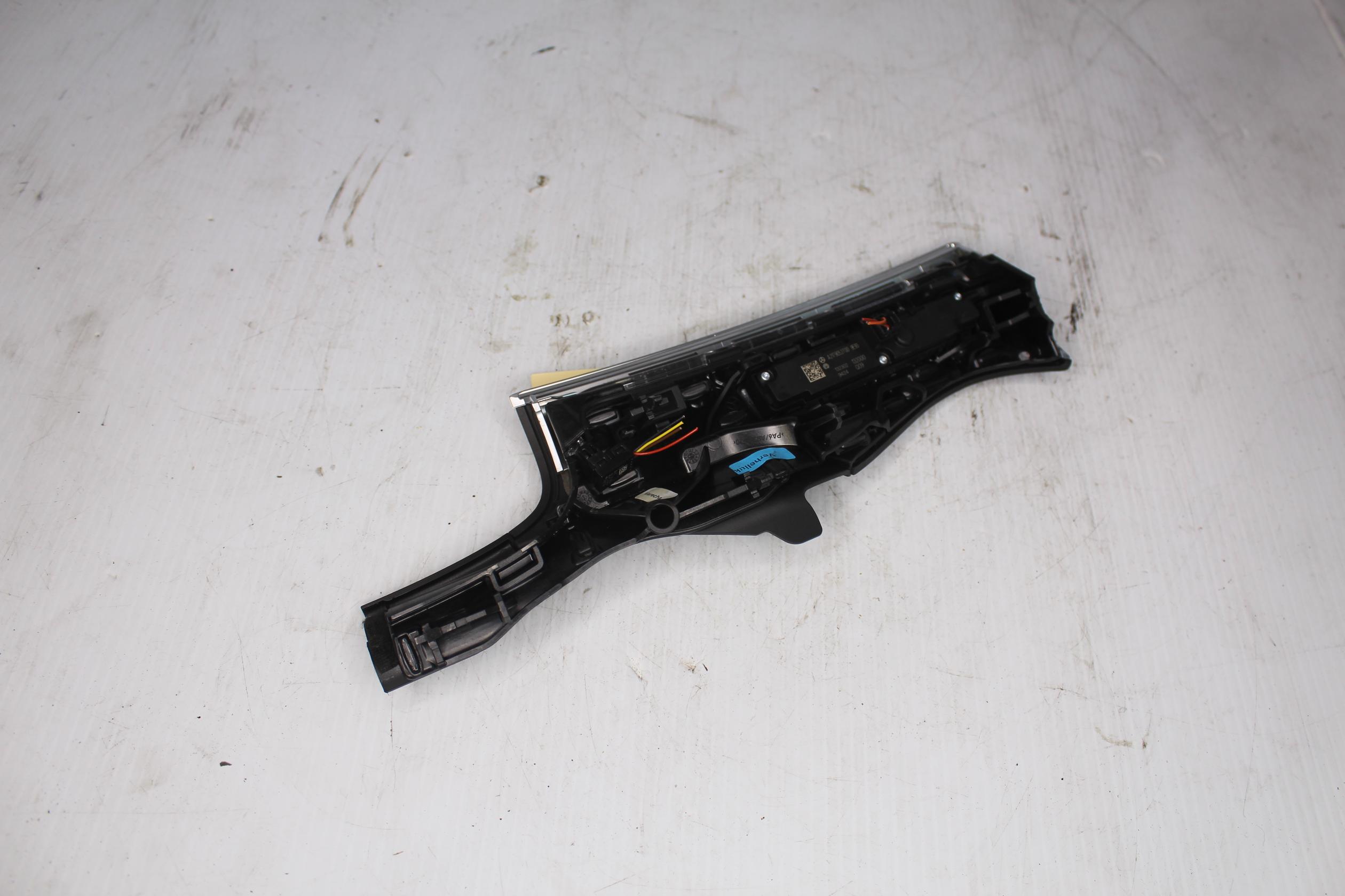 Mercedes Benz W238 E Class Driver Assistance Switch Block A2179052700 - Image 8