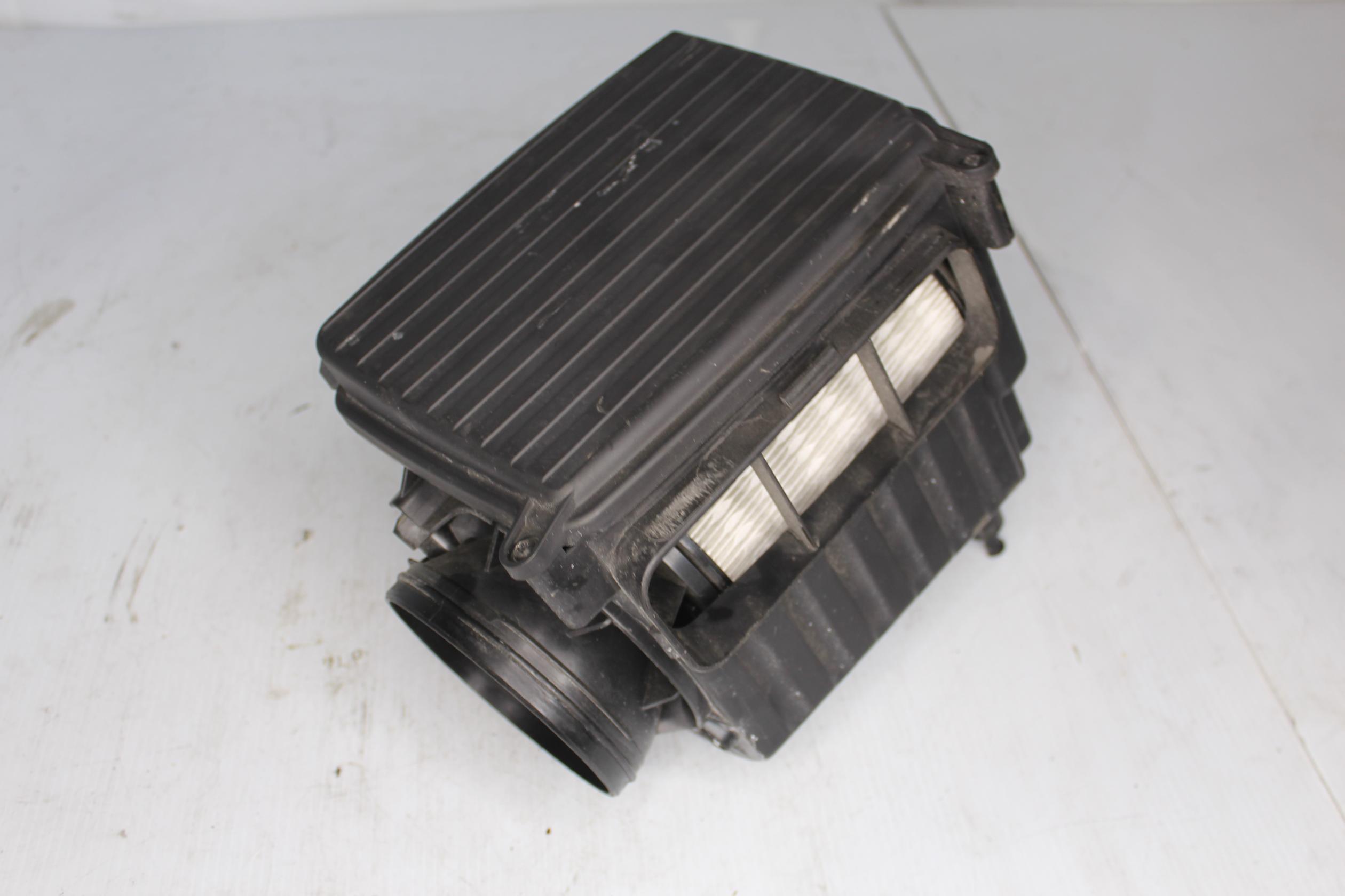 Mercedes Benz W176 W117 A45 CLA45 Air Intake Box A1330900101 - Image 3