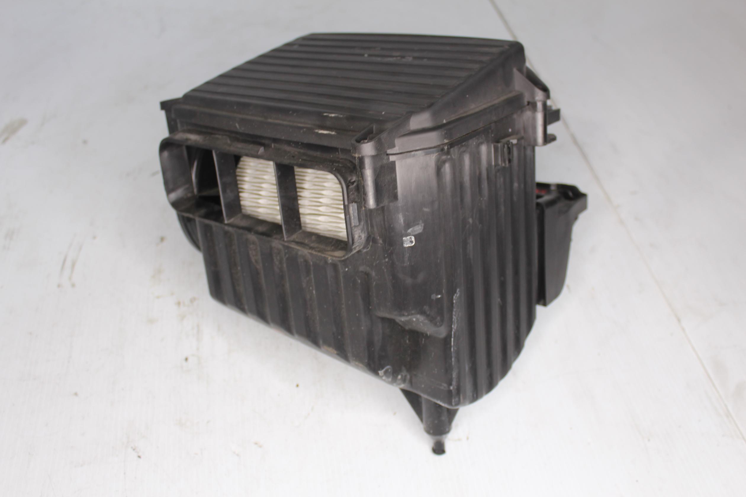 Mercedes Benz W176 W117 A45 CLA45 Air Intake Box A1330900101 - Image 4