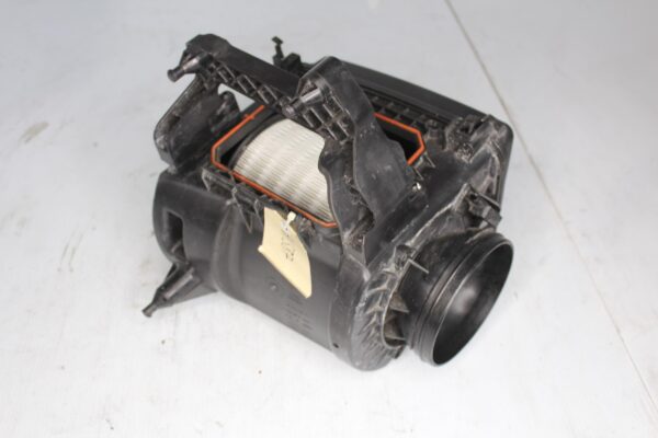 Mercedes Benz W176 W117 A45 CLA45 Air Intake Box A1330900101