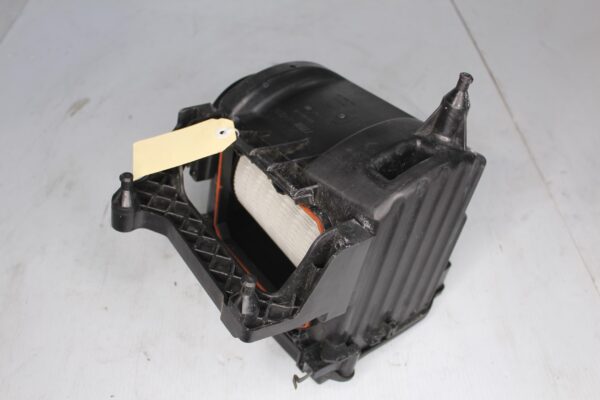 Mercedes Benz W176 W117 A45 CLA45 Air Intake Box A1330900101
