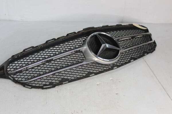 Mercedes Benz W205 C200 Front Radiator Grille A2058880023, A2058880160