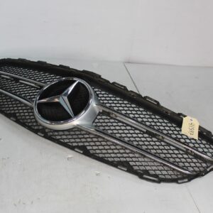 Mercedes Benz W205 C200 Front Radiator Grille A2058880023, A2058880160 - Image 3