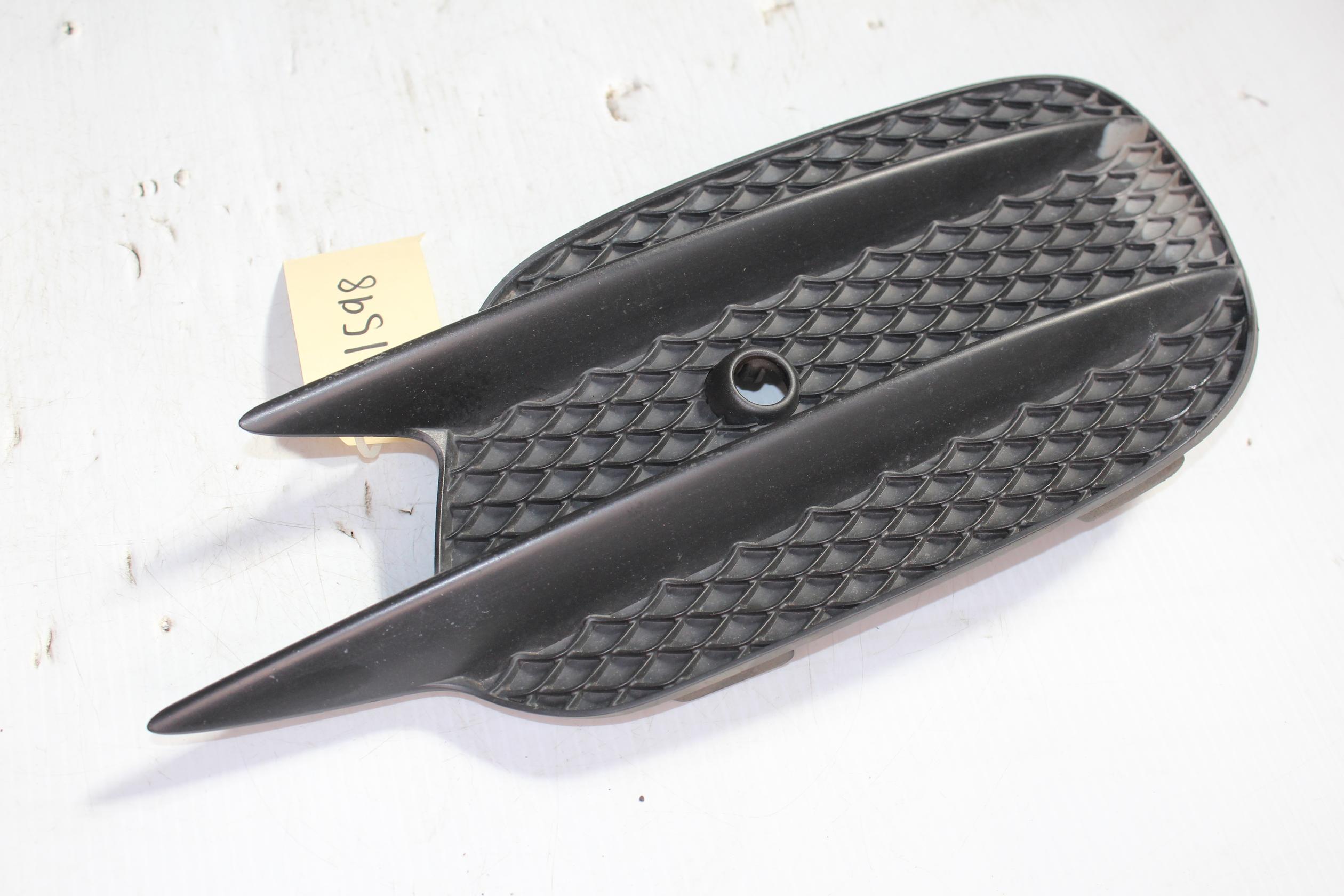 Mercedes Benz W213 W238 E Class Front Right Bumper Bar Grille A2138856800 - Image 4