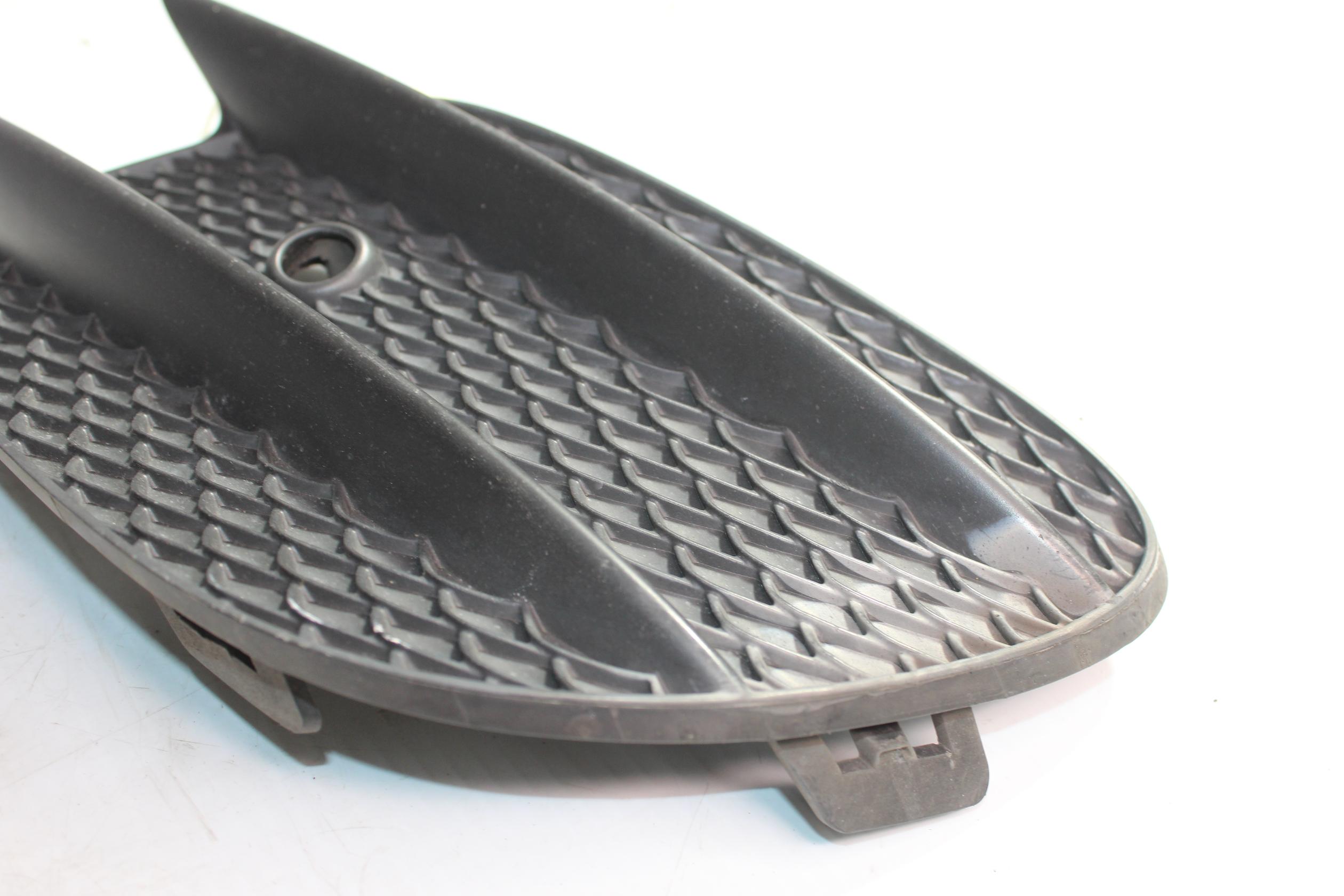 Mercedes Benz W213 W238 E Class Front Right Bumper Bar Grille A2138856800 - Image 10