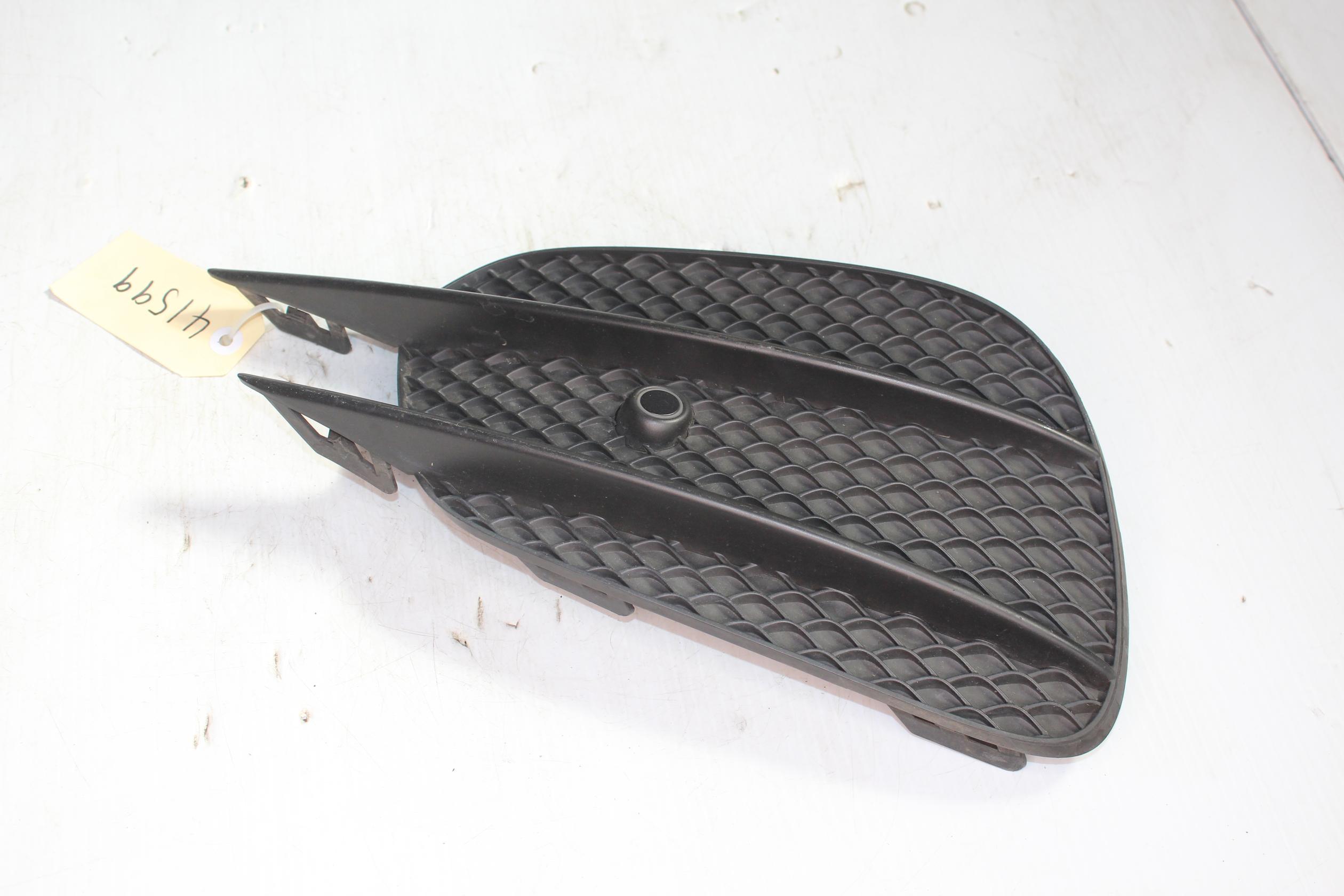 Mercedes Benz W213 W238 E Class Front Left Bumper Bar Grille A2138856700 - Image 3