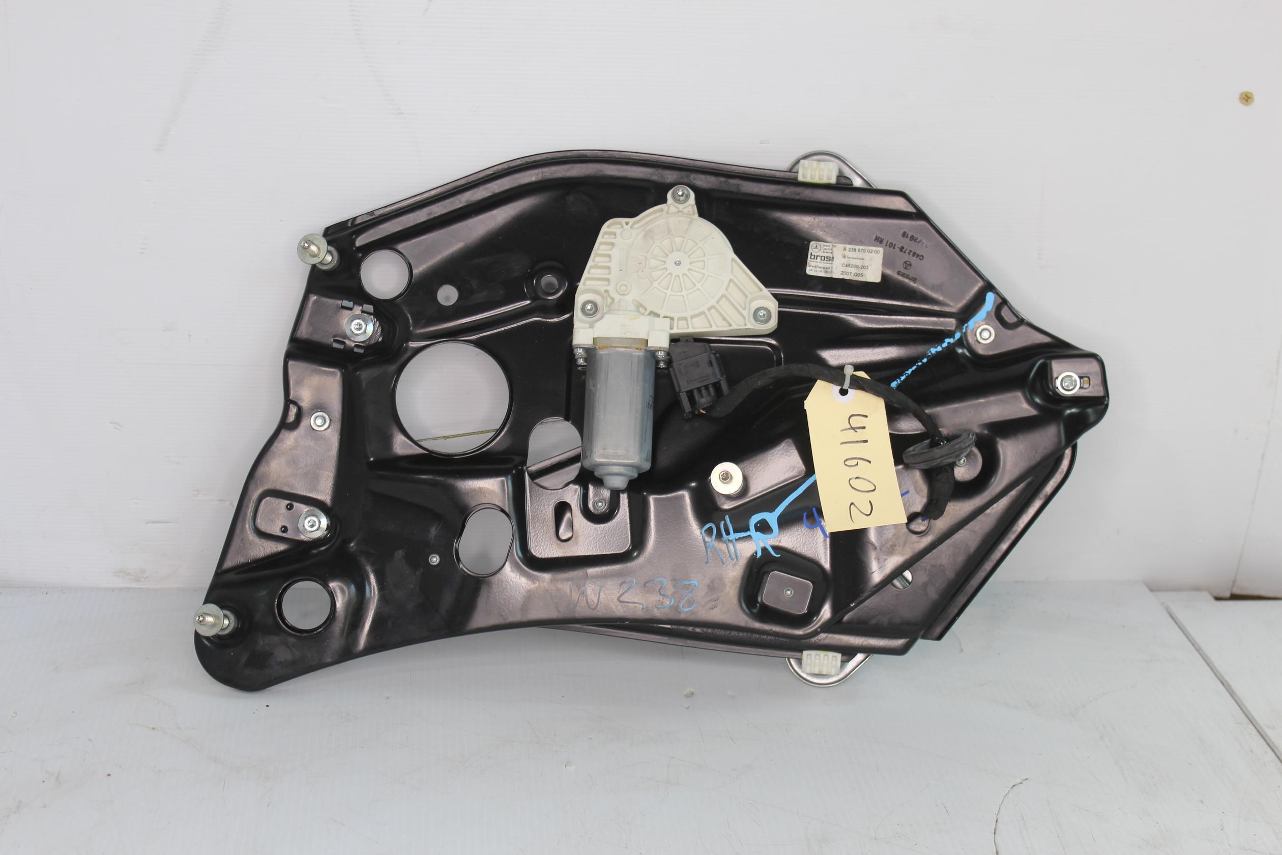 Mercedes Benz W238 Coupe Rear Right Window Regulator A2386700400, A0009066206 - Image 1