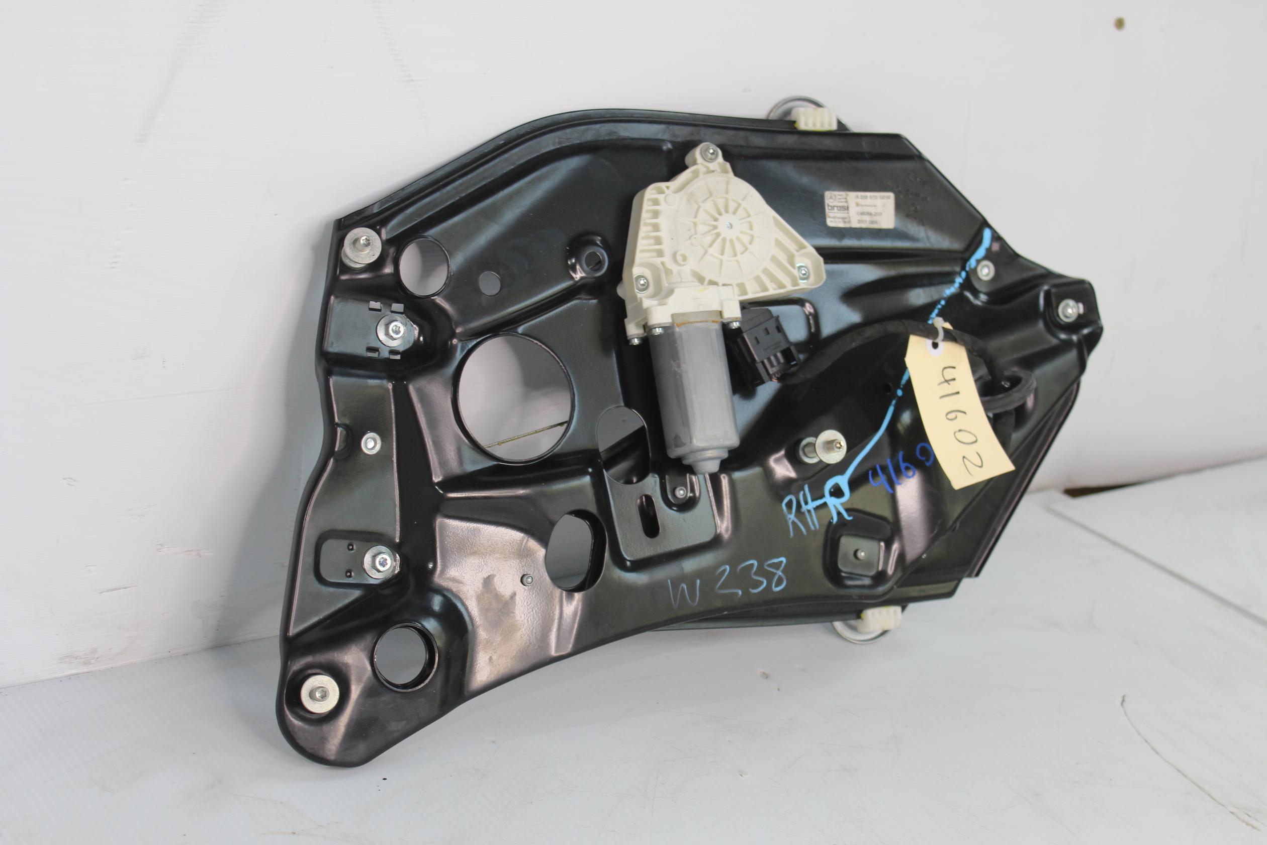 Mercedes Benz W238 Coupe Rear Right Window Regulator A2386700400, A0009066206 - Image 3