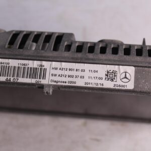 Mercedes Benz W212 E63 Radio Screen Display A2129004407, A2129002213 - Image 10