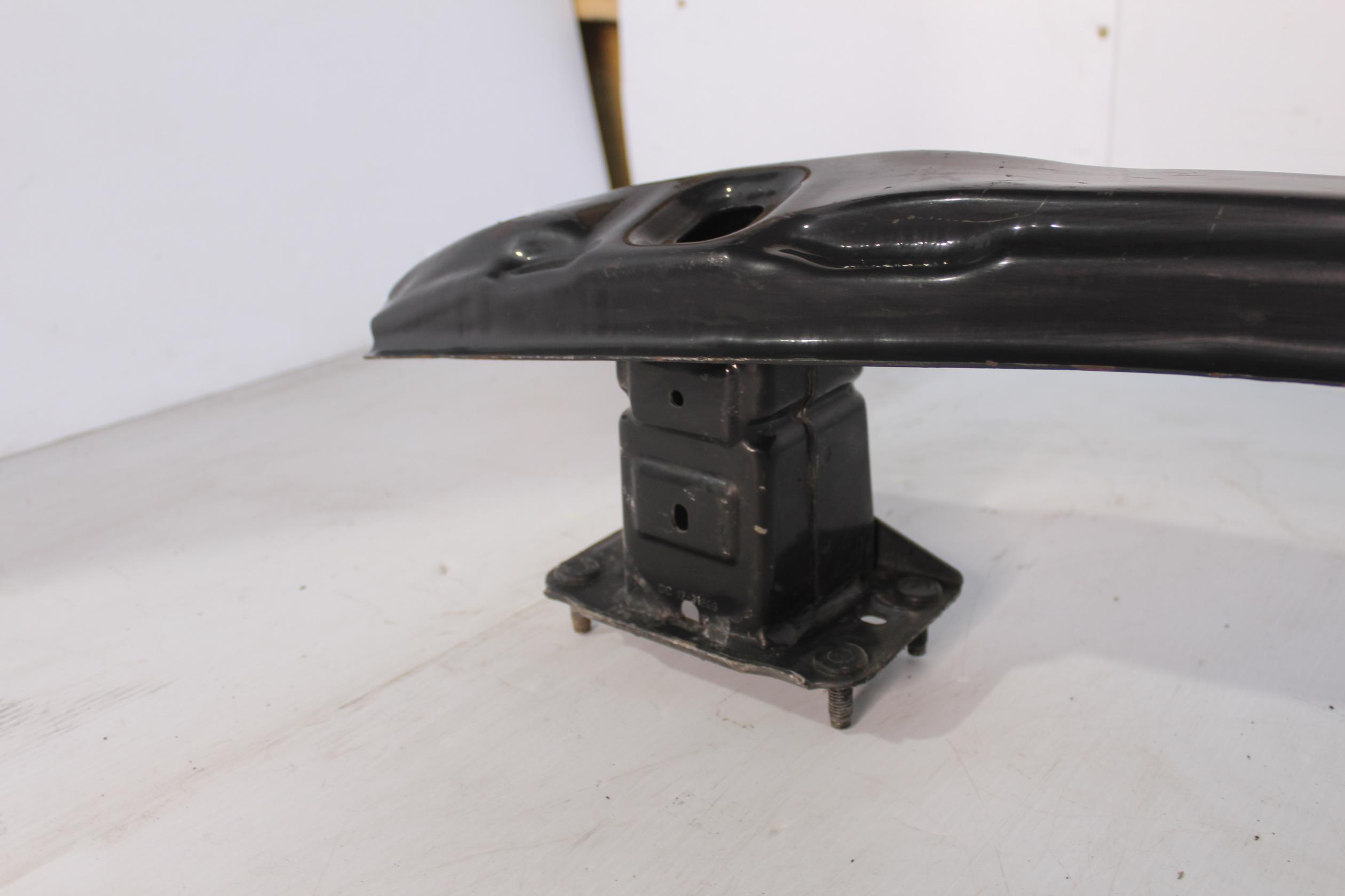 Mercedes Benz W212 E63 Rear Crash Bumper Reinforcement A2126102014, A2126100614 - Image 9