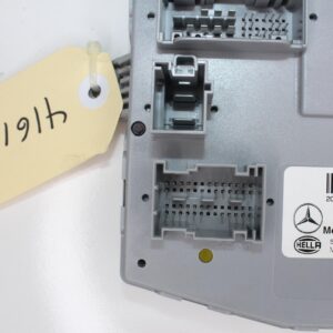 Mercedes Benz W205 C200 Front SAM Module A2059006822, A2059006330 - Image 6
