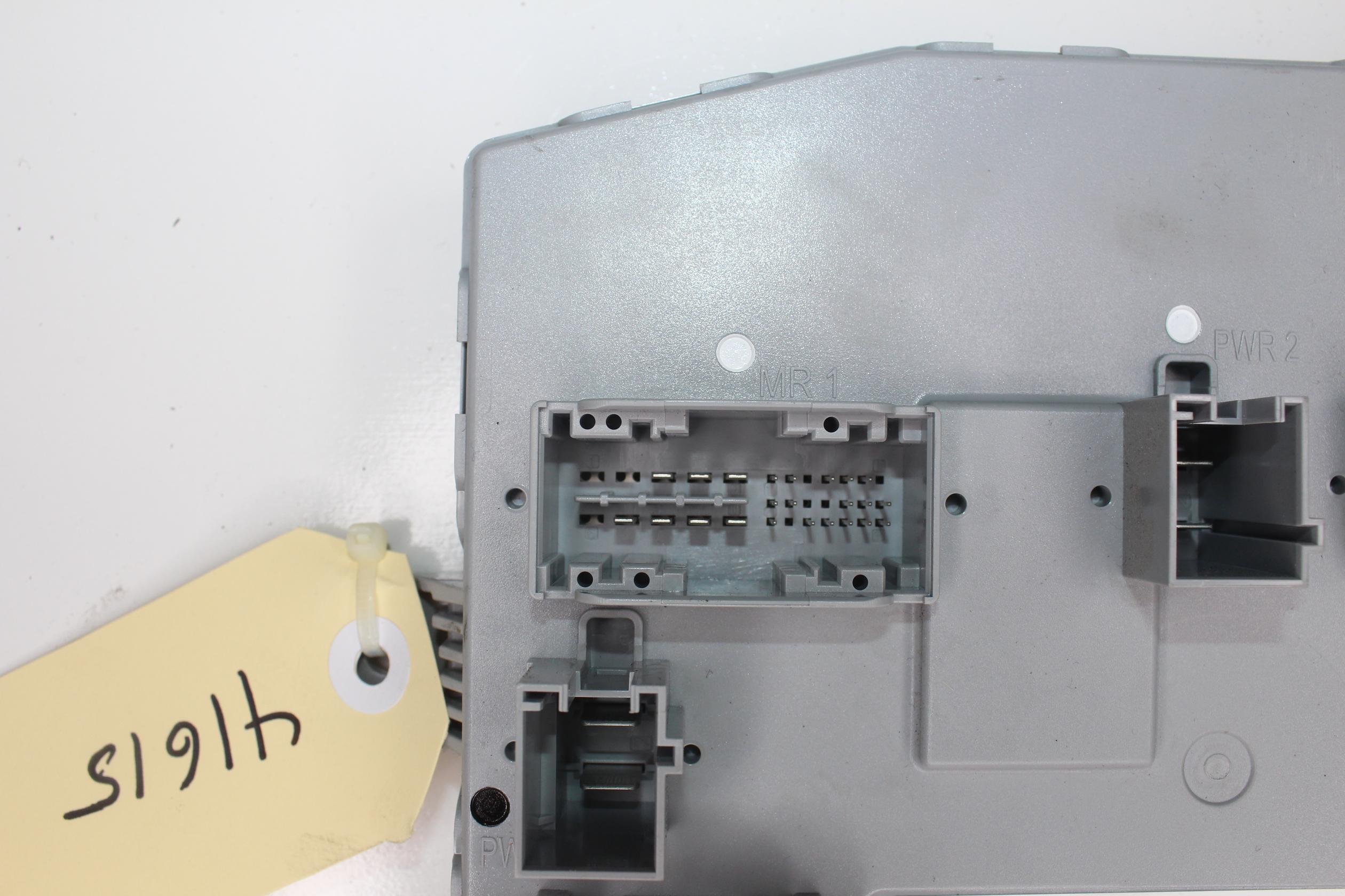 Mercedes Benz W205 C200 Front SAM Module A2059006822, A2059006330 - Image 7
