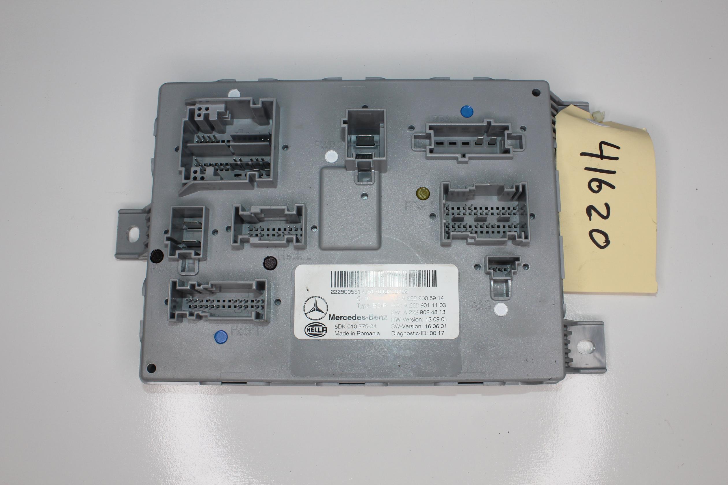 Mercedes Benz W205 C200 Rear SAM BCM Module Control Unit A2229005914 - Image 1