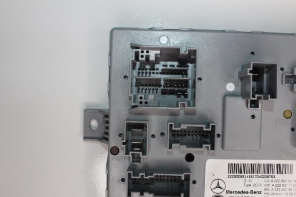 Mercedes Benz W205 C200 Rear SAM BCM Module Control Unit A2229005914