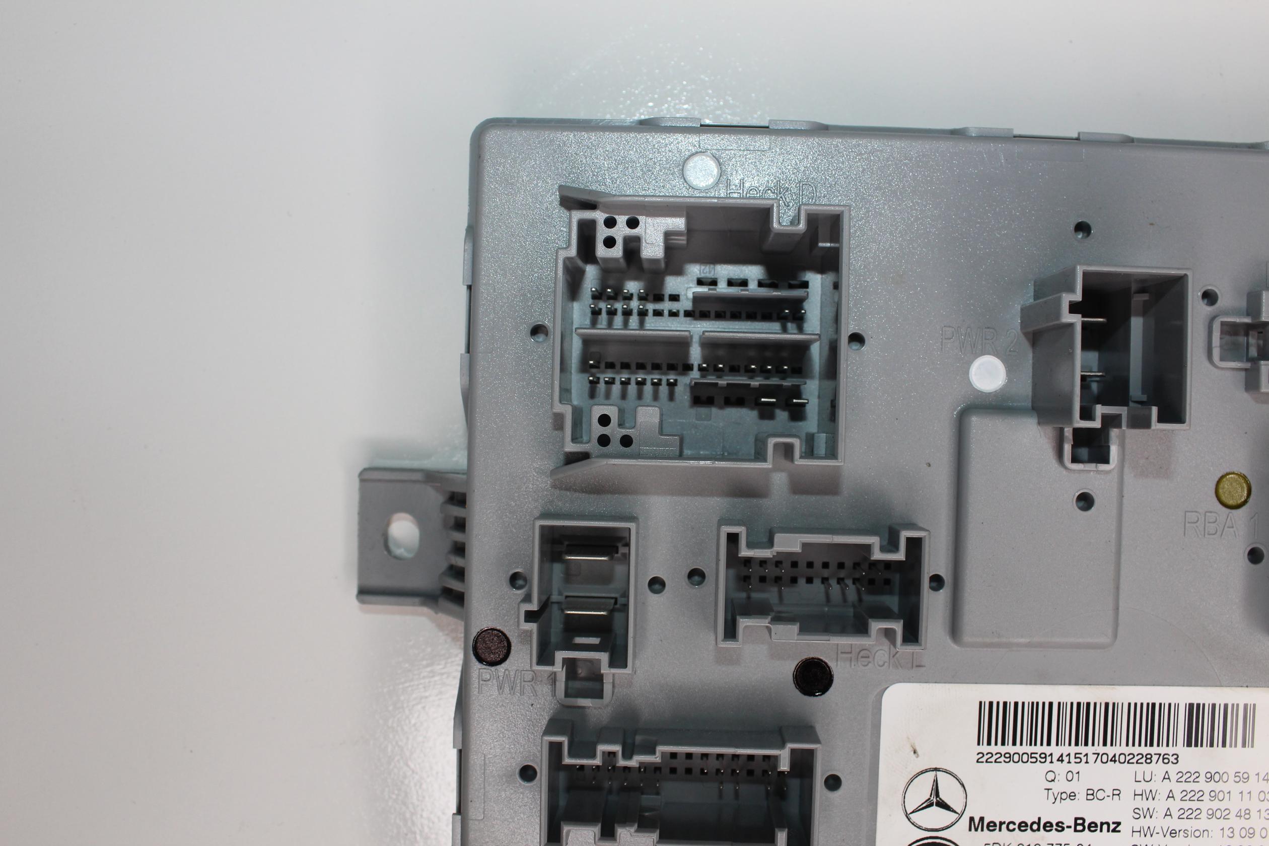 Mercedes Benz W205 C200 Rear SAM BCM Module Control Unit A2229005914 - Image 6