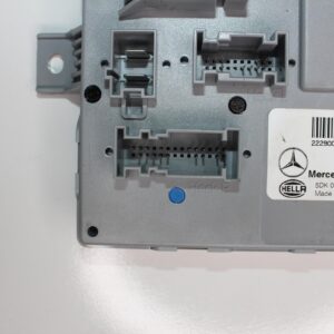 Mercedes Benz W205 C200 Rear SAM BCM Module Control Unit A2229005914 - Image 7