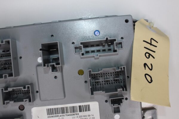 Mercedes Benz W205 C200 Rear SAM BCM Module Control Unit A2229005914