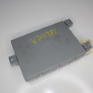 Mercedes Benz W205 C200 Rear SAM BCM Module Control Unit A2229005914 - Image 9