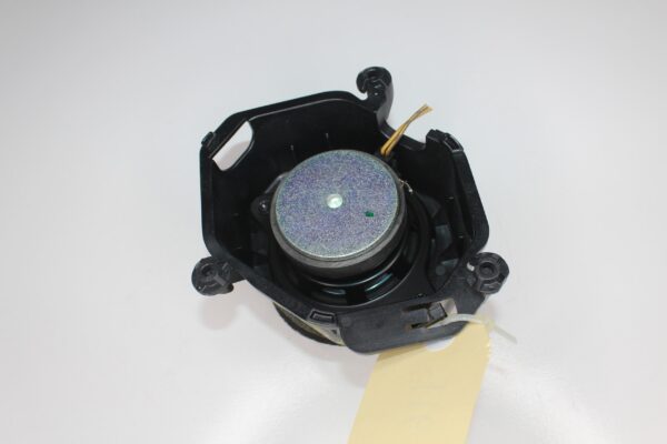 Mercedes Benz W204 W212 C63 E63 Rear Parcel Shelf Speaker A2048202402