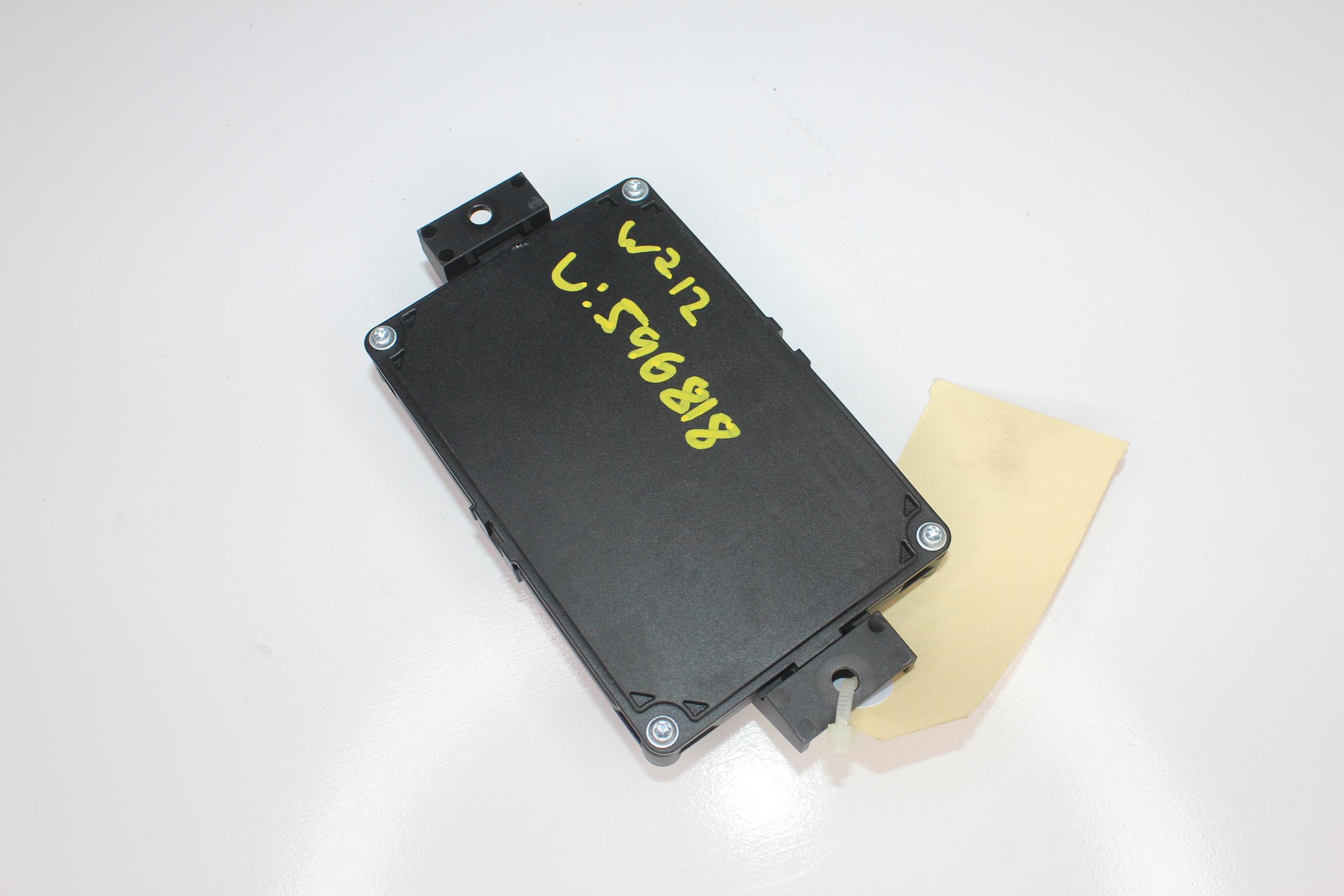 Mercedes Benz W212 E63 AMG Drive Control Unit Module A0009005602 - Image 8