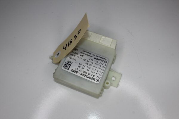 Mercedes Benz W212 E63 PDC Parktronic Control Unit Module A2129001711