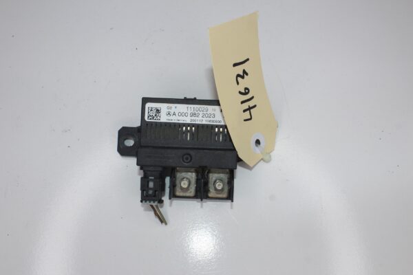 Mercedes Benz Battery Module Backup Relay A0009822023