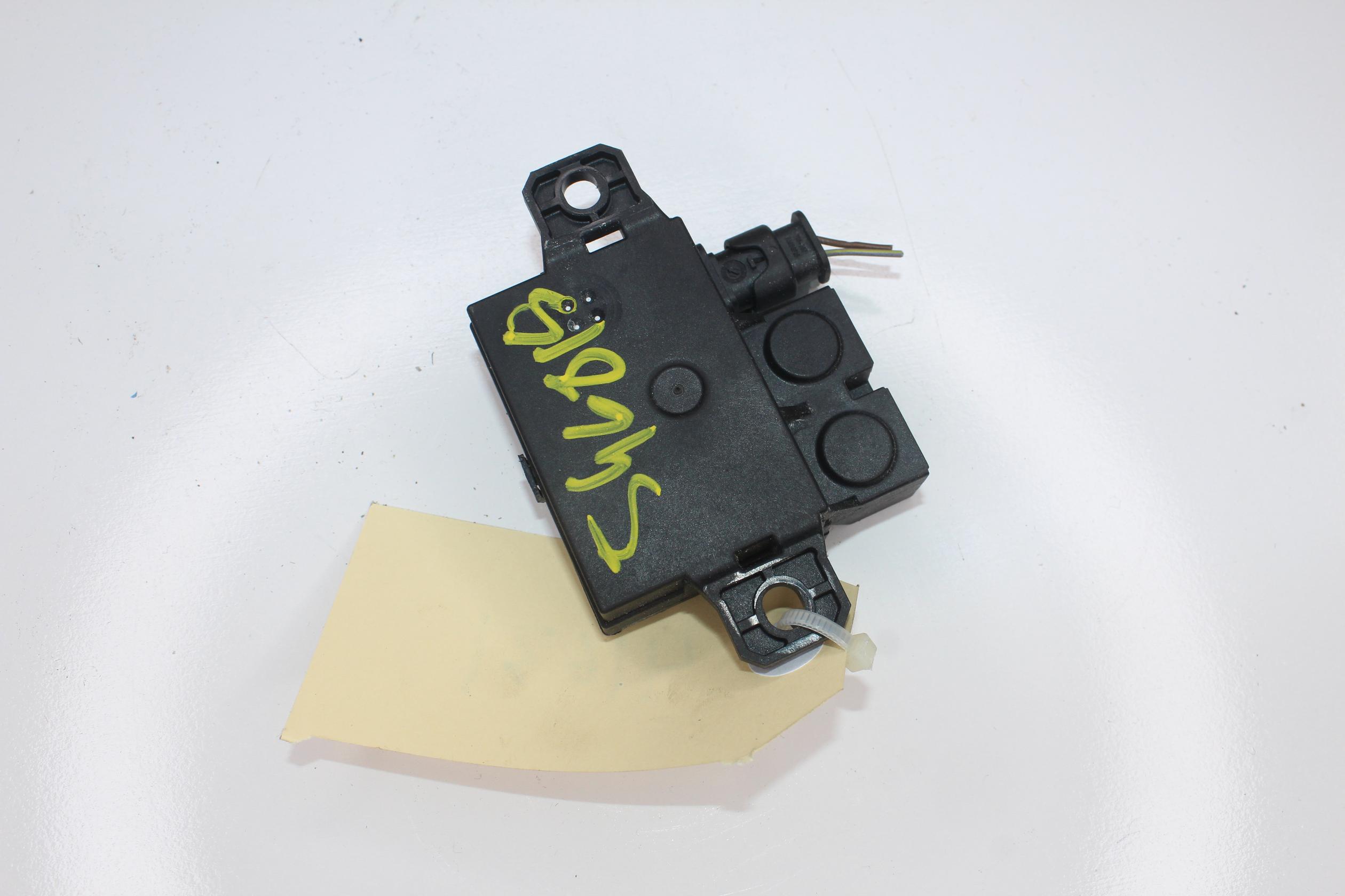 Mercedes Benz Battery Module Backup Relay A0009822023 - Image 8